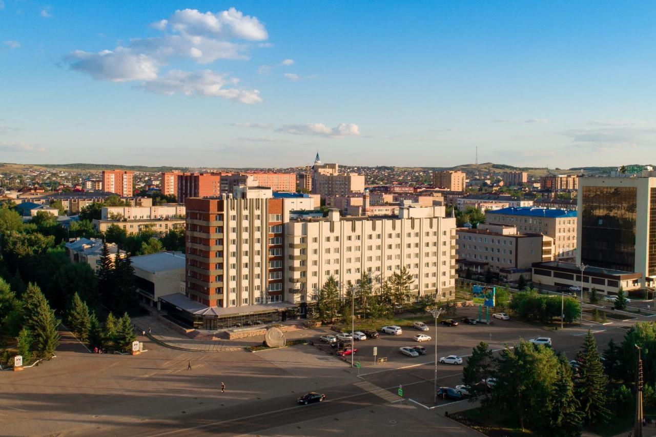 Гостиница Kokshe Inn Kökschetau Exterior foto